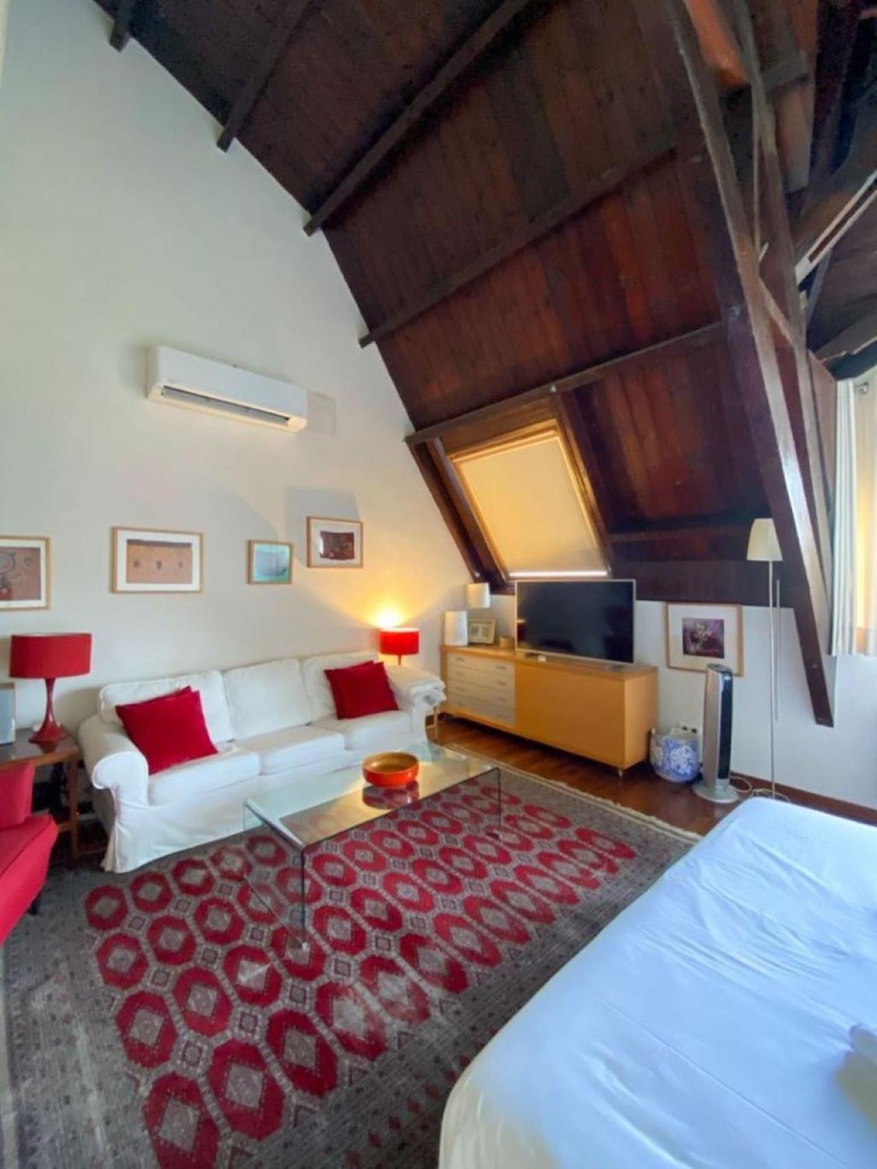 Passeig De Gracia Studio Loft Барселона Экстерьер фото